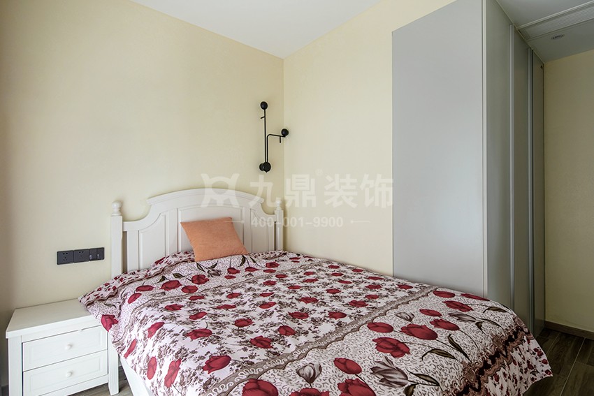 卧室装修图